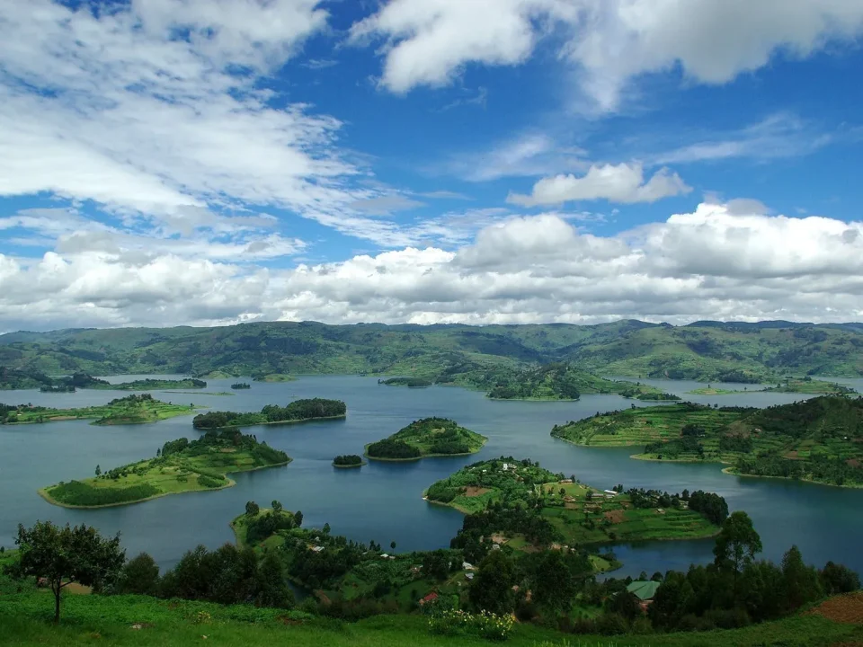 Lake Bunyonyi – a stunning, serene escape before or after your Gorilla trekking adventure in Uganda.